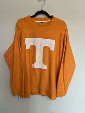 ⭐️ Orange Pullover Sweatshirt with White 'T' Graphic Ladies Size XL